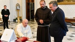 Папа Римский высоко оценил реформы Токаева
