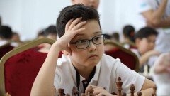 Чемпионат по шахматам среди школьников: алматинская команда лидирует после первого дня соревнований