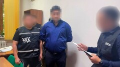 Директора филиала "Правительства для граждан" задержали в Семее по подозрению в коррупции