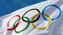 Горностаев в шлемах выбрали талисманами Олимпиады в Италии