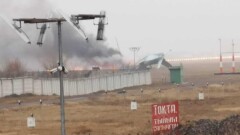 Самолёт погранслужбы КНБ упал возле аэропорта Алматы, погибли четверо человек