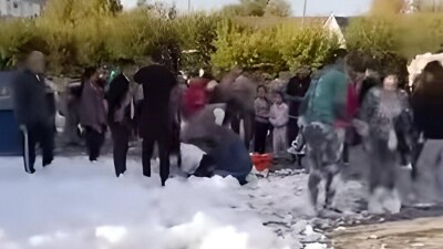 Девочку ударило током на пенной вечеринке в Костанайской области