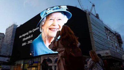 В Великобритании после смерти королевы Елизаветы II начался 10-дневный траур