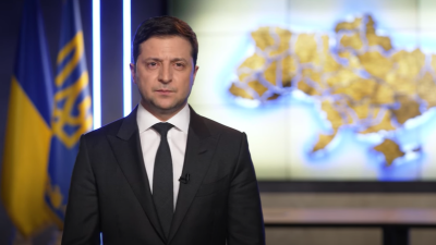 Зеленский обратился к россиянам: Украина в ваших новостях и в реальной жизни – две разные страны