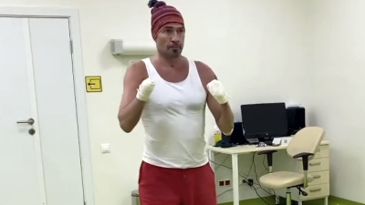 Фигурист Роман Костомаров опубликовал видео тренировки с протезами