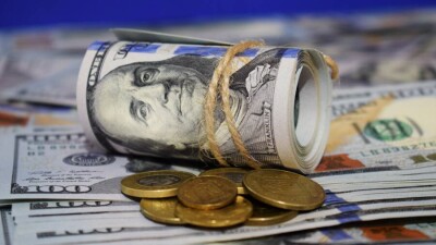 Курс доллара продолжает расти