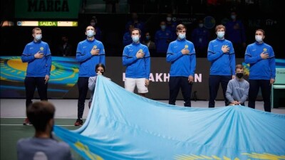 Без права на ошибку. Казахстанские теннисисты в драматичном поединке победили семикратных чемпионов Кубка Дэвиса