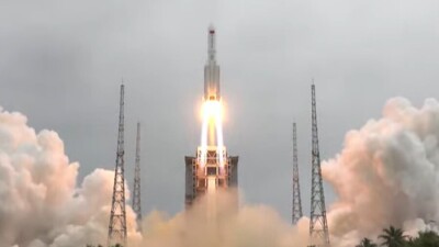 Китай запустил ракету с модулем своей будущей орбитальной станции