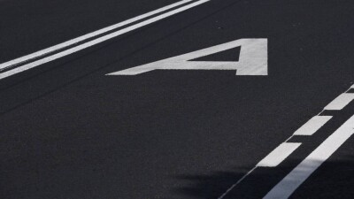 В Алматы разрешат проезд по автобусной полосе на проспекте Райымбека