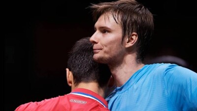 Александр Бублик уступил Новаку Джоковичу на Кубке Дэвиса. Для Казахстана всё решится в парном матче