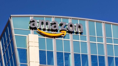 Amazon планирует уволить 10 тысяч сотрудников