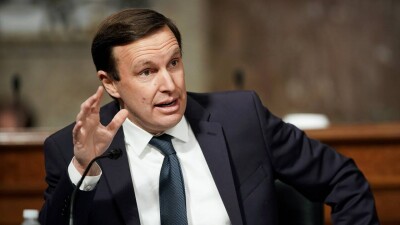 Американский сенатор Мёрфи: Анахроничный закон продолжает ограничивать наши отношения с Казахстаном