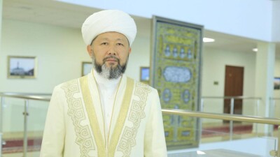 Верховный муфтий призвал казахстанцев совершить больше благих дел в Курбан айт