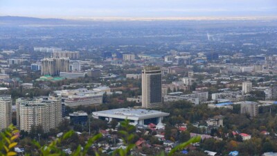 Стройка возле сибиреязвенного захоронения и завышение стоимости участков. Что ответил акимат Алматы Антикору