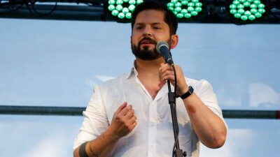 35-летний Габриэль Борич стал президентом Чили