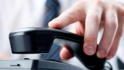 В полиции Алматы не берут трубку. Аким поручил решить проблему