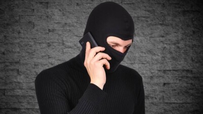 Звонки из банков, полиции и прокуратуры: жители столицы отдали мошенникам 250 млн тенге