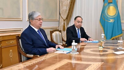 Президент принял нового посла Казахстана в России Даурена Абаева