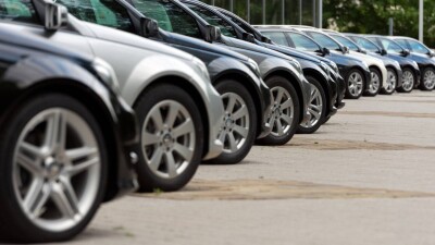 До завершения легализации иностранных авто девять дней. СпецЦОНы перешли на усиленный режим