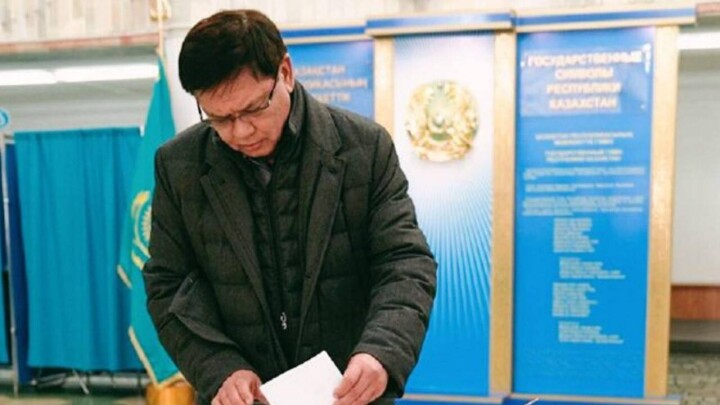 Глава Народной партии Казахстана проголосовал на выборах