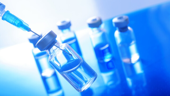 Казахстанцы с инвалидностью могут получить вакцину на дому