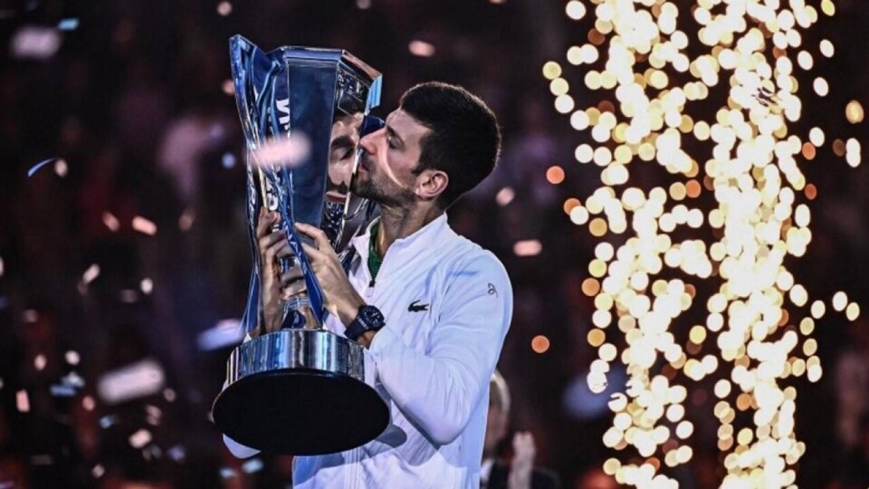 Новак Джокович в шестой раз в карьере выиграл Итоговый турнир ATP