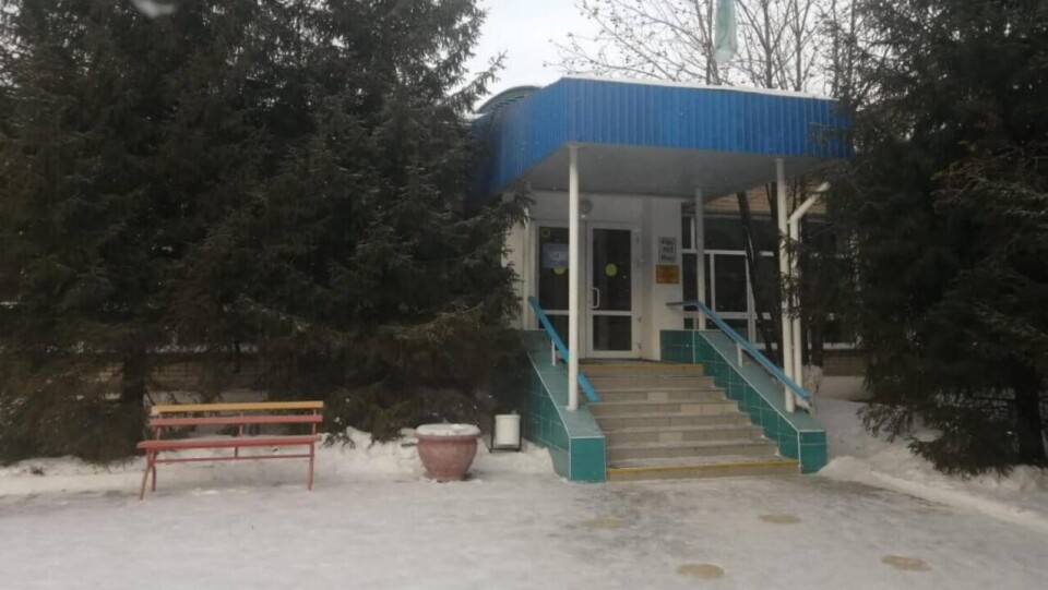 Подростка, ранившего троих школьников в Петропавловске, взяли под стражу на два месяца