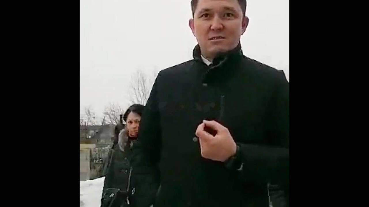 "Меня выбирали депутаты". Слова акима села в Алматинской области возмутили казахстанцев