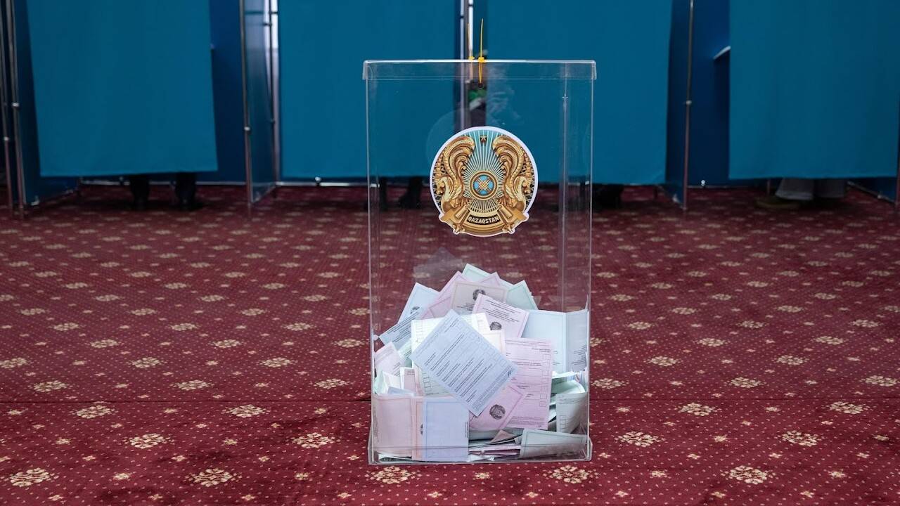 Алматинцы выберут нового депутата маслихата вместо выбывшей Анны Башинской
