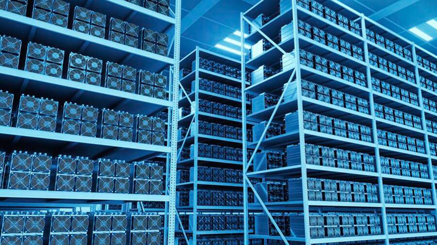 Қазақстан криптовалюта өндірісінен әлемде екінші орында. Майнингті дамыту керек пе, тыйым салған жөн бе?