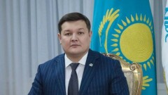 Асхат Оралов Amanat партиясының логотипін таныстырды