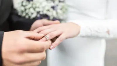 Үйсіздік, чайлдфри, өзі үшін өмір сүру. Қазіргі жастардың кеш үйленуіне не себеп