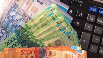 Тоқаев: Ұлттық қордың трансфертіне тәуелділіктен біртіндеп құтылуымыз қажет