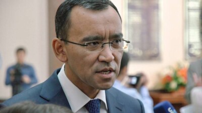 Мәулен Әшімбаев Ресей-Украина шиеленісі туралы: Бізден көмек сұраған жоқ