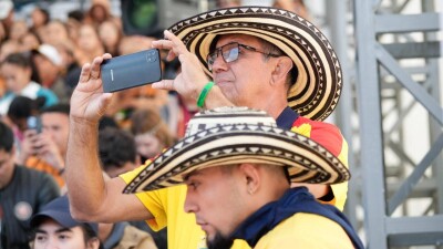 Екі аптада Қазақстанға жарты миллион турист келді