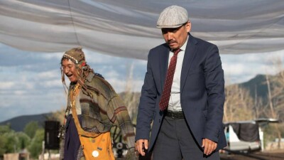 Ермек Тұрсыновтың қазақ ауылдары туралы фильмі жарыққа шығады. Түсірілім алаңынан репортаж