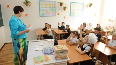 Президент мұғалімдерге артық жүктемені азайтуды тапсырды