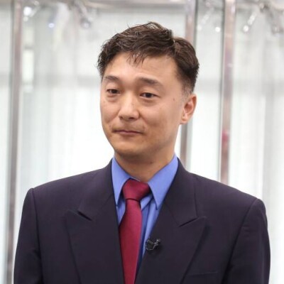 "Қазақ тарихына ғашық болдым". Канадалық ғалым Qazaqlïq еңбегінде не жазды? 