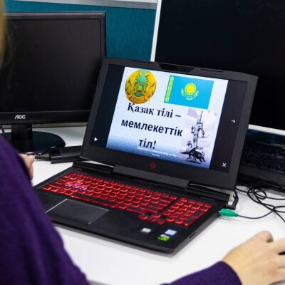 Шерубай Құрманбайұлы: Ойлай алатын ұлт аударма жасағанда түпнұсқаға байланбайды 