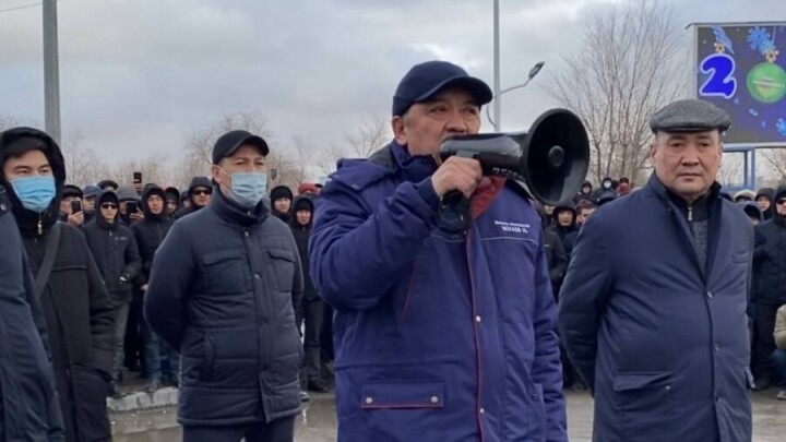 Жаппай тәртіпсіздік кезінде халық алдына шықпаған әкімдер кімдер?