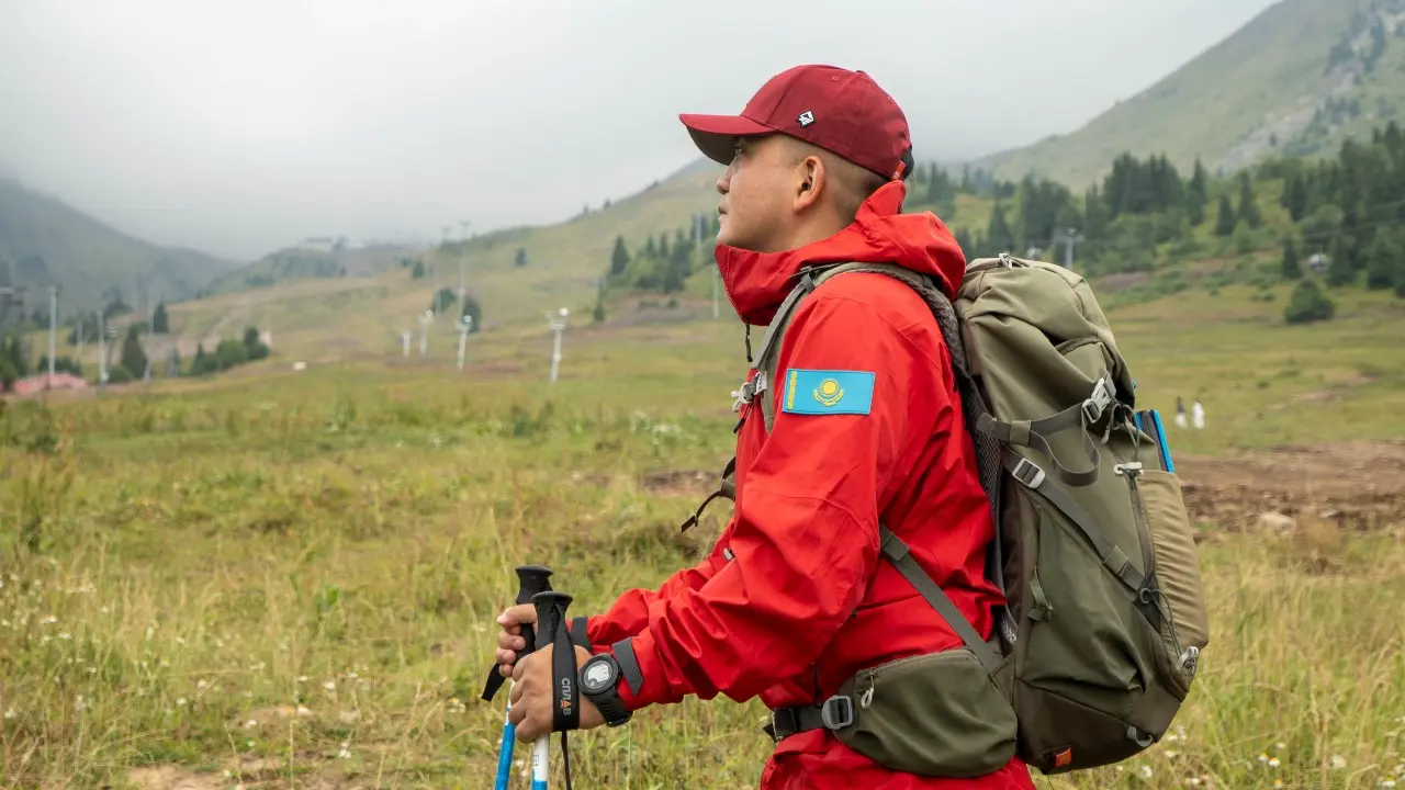 Гид Махамбет Абдуллаев. Фото: Данил Колесников