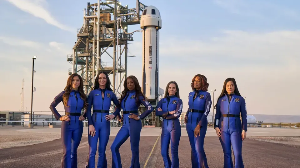 Ғарышқа сапар шеккен NS-31 мүшелері / Фото: blueorigin.com