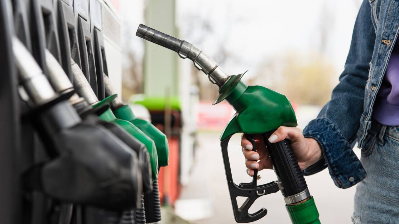 Энергетика министрлігі бензин қорының қанша уақытқа жететінін айтты