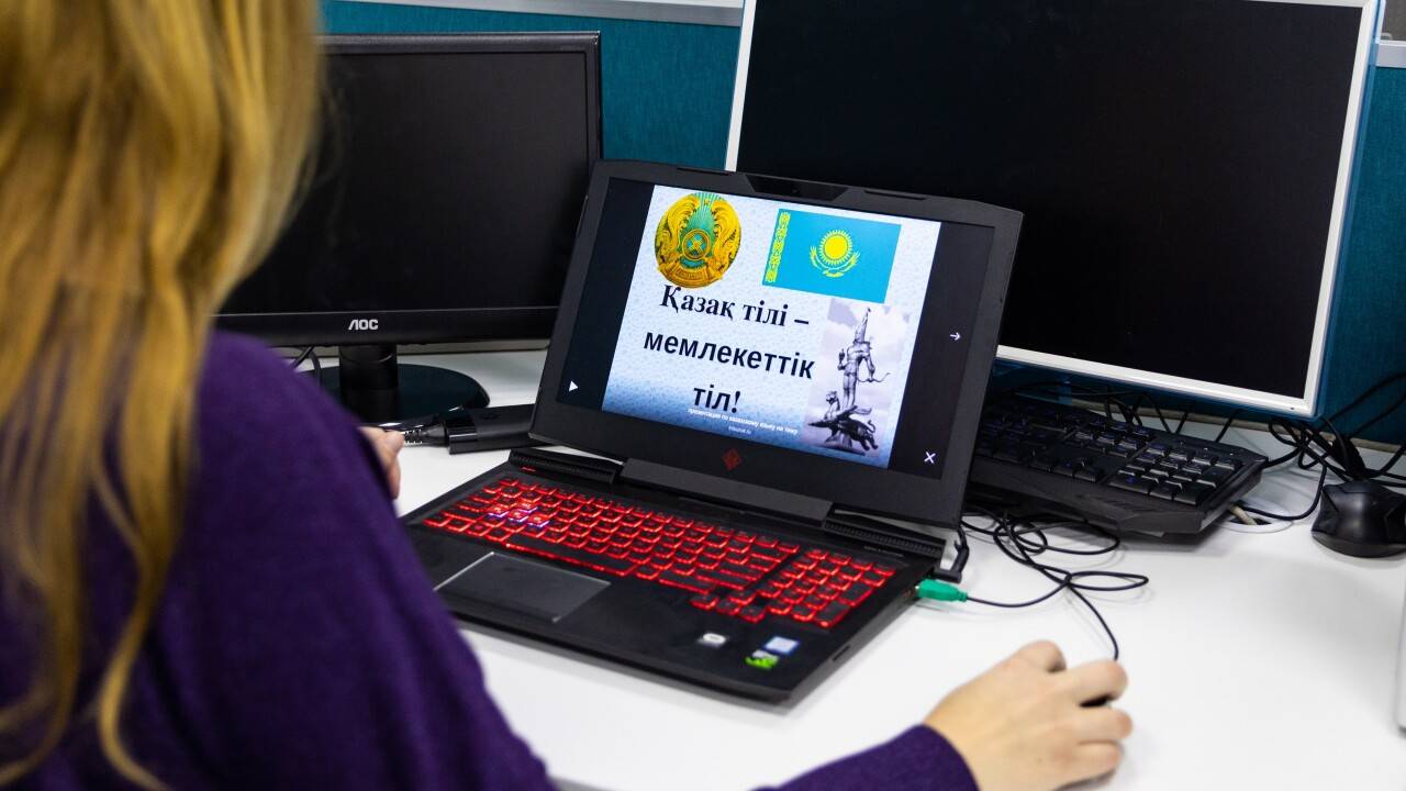 Шерубай Құрманбайұлы: Ойлай алатын ұлт аударма жасағанда түпнұсқаға байланбайды