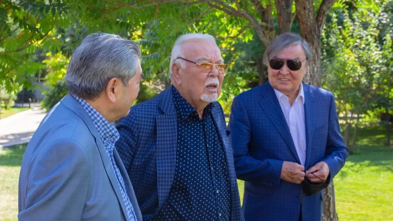 Қуаныш Сұлтанов, Асанәлі Әшімов, Олжас Сүлейменов