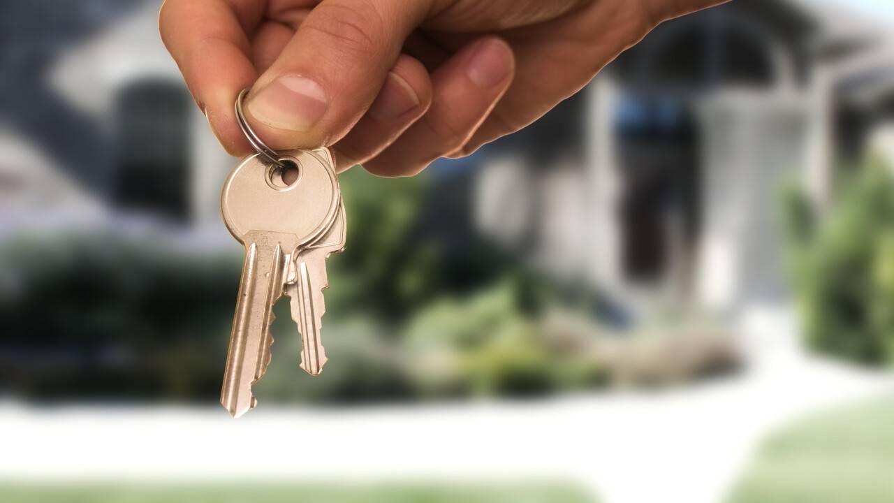 Мемлекет кімдерге тұрғын үй жалдауға көмектеседі?