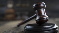 Түркістан облысында мұғалімдерге гольф алаңын тазалатқан мектеп басшысы қызметінен босатылды