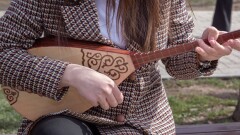 "Қапшағай" мешітінің наиб имамы: Домбыра ешқашан жамандықтың құралы болмаған