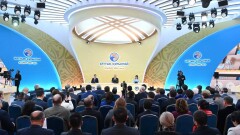 "Ұлттың негізгі жады". Тоқаев тәулік бойы жұмыс істейтін кітапханаларды көбейтуді тапсырды