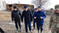 Қанат Бозымбаев Қостанайдағы жағдай туралы: Аймақтарды қалпына келтіруге қажетті ресурстар бөлінеді